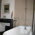 Homestay Sauveurs De Reves 2 Independantes Et Un F2 Prive Dans Un Particulier *