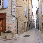 Sauveurs De Reves 2 Independantes Et Un F2 Prive Dans Un Particulier Homestay