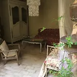 Sauveurs De Reves 2 Independantes Et Un F2 Prive Dans Un Particulier Homestay Sauve
